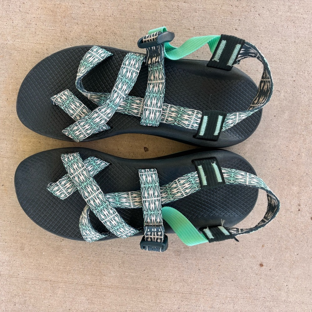 Women’s Chacos size 9, worn once. Blue, dark green and patterned straps